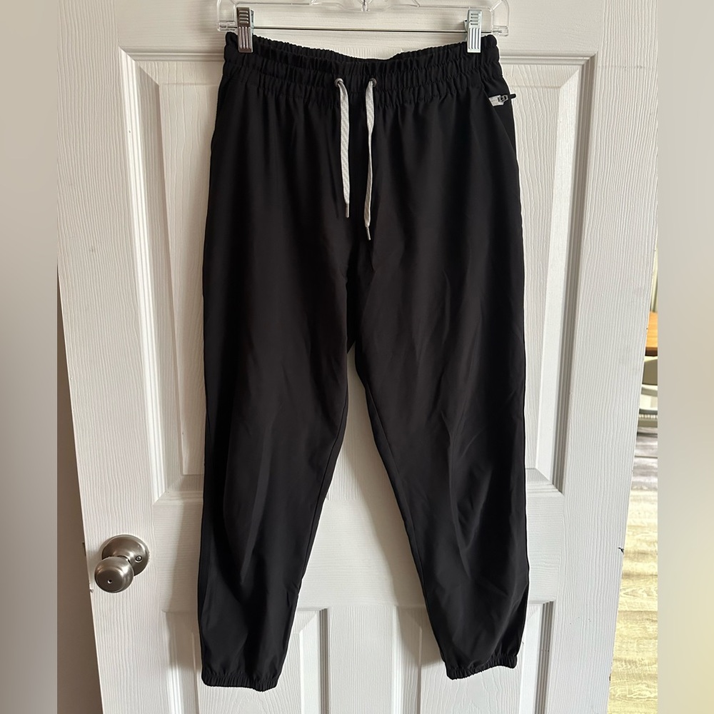 Vuori joggers